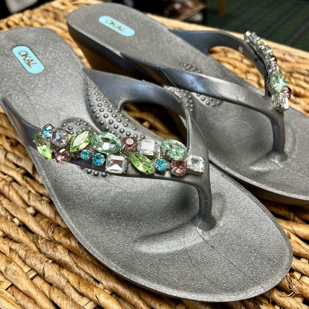 Oka b. Flip Flop
